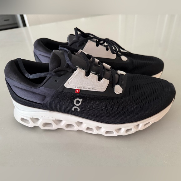 On Running Men's Cloudstratus - Picture 7 of 12